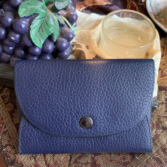 Authentic COACH 1941 Pebbled leather snap flap card case - Picture 3 of 7